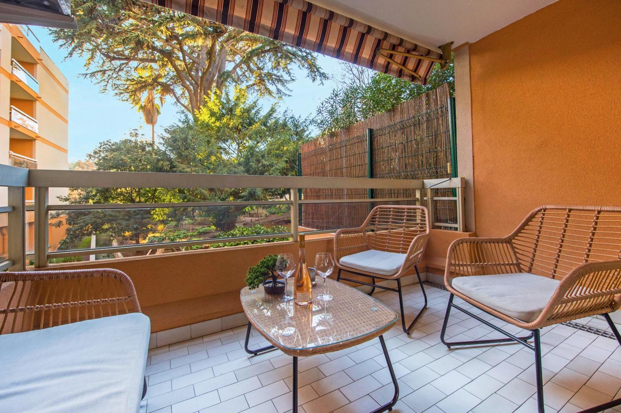 Appartement Renove - Terrasse - Parking - Bm Nice Exterior photo